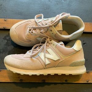 Women’s New Balance 574